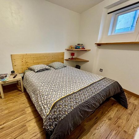 Apartamento Studio - Baignoire - Pret De Vtt - Lave Linge Le Puy-en-Velay Exterior foto