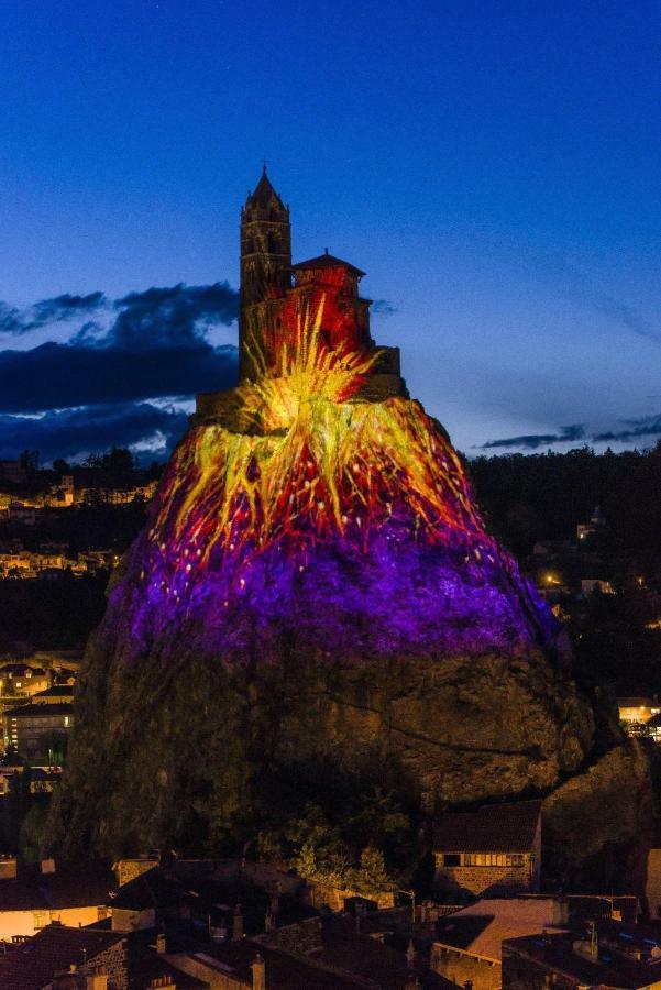 Apartamento Studio - Baignoire - Pret De Vtt - Lave Linge Le Puy-en-Velay Exterior foto